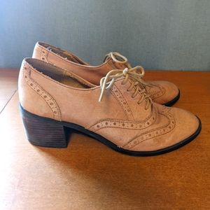 Steve Madden Oxford shoes